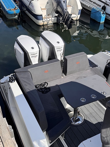 Nordkapp Enduro 805 - HighLine+ - TWIN - 2 x Evinrude G2 -200 HO 7 of 29
