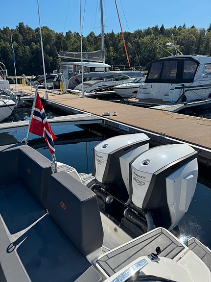 Nordkapp Enduro 805 - HighLine+ - TWIN - 2 x Evinrude G2 -200 HO 4 of 29