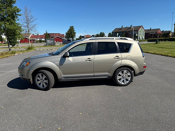 Mitsubishi Outlander 3 of 23