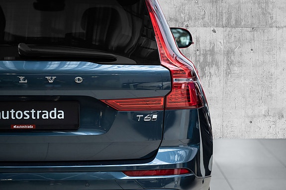 Volvo XC60 4 of 30
