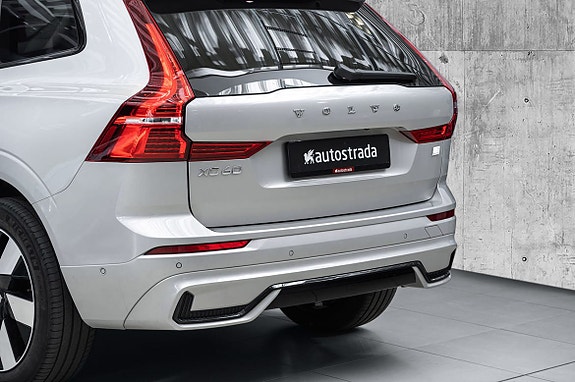 Volvo XC60 6 of 30