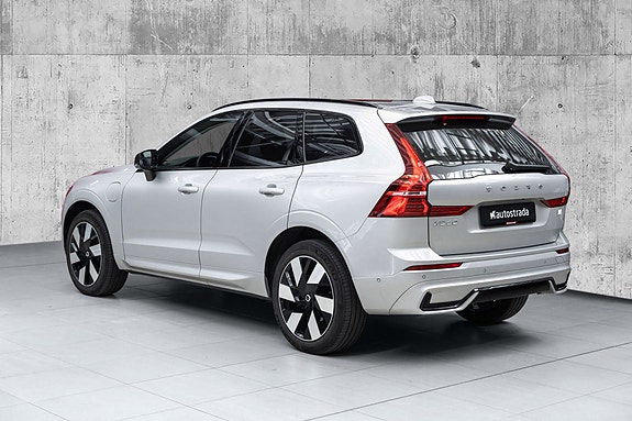 Volvo XC60 7 of 30