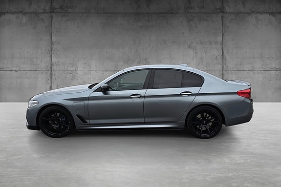 BMW 530e 6 of 26