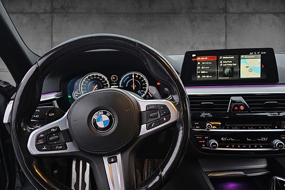 BMW 530e 14 of 26