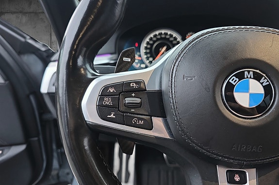 BMW 530e 16 of 26