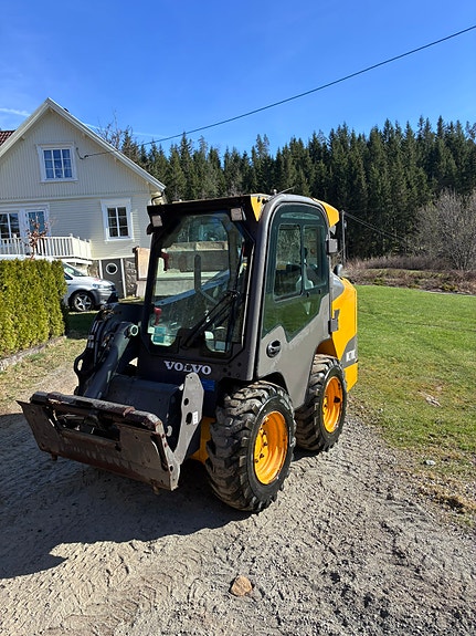 Volvo 2014 4 of 5