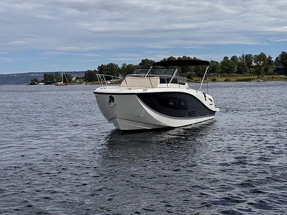 Quicksilver 875 SunDeck -Kupp på ny overligger! Innbytte/5 år garanti/ Finans 3 of 5