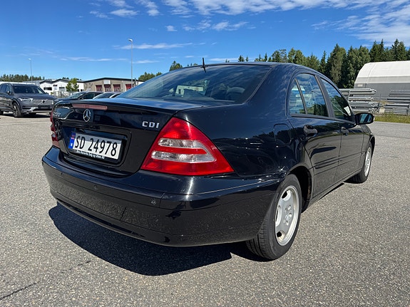 Mercedes-Benz C-Klasse 5 of 5