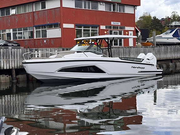 Demo - Nordkapp Enduro 830, 2x250 Mercury, HL+, Weekendpakke,  Hvit T-Topp m.m. 3 of 30
