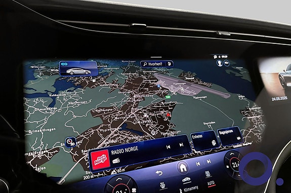 Mercedes-Benz EQS580 16 of 19