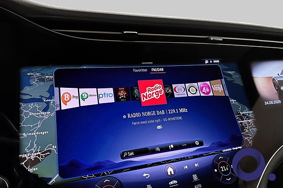 Mercedes-Benz EQS580 17 of 19