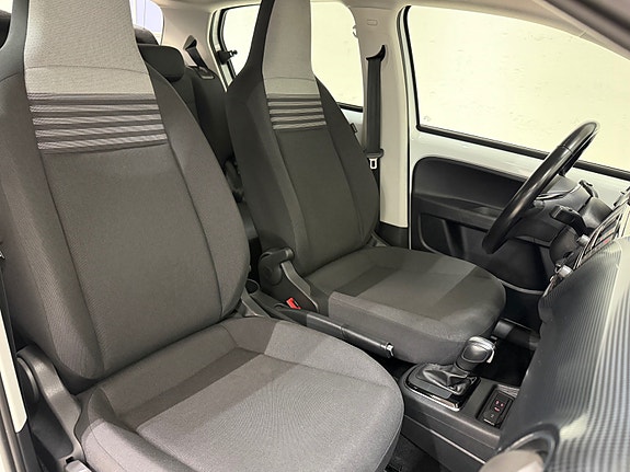 Volkswagen UP! 24 of 30