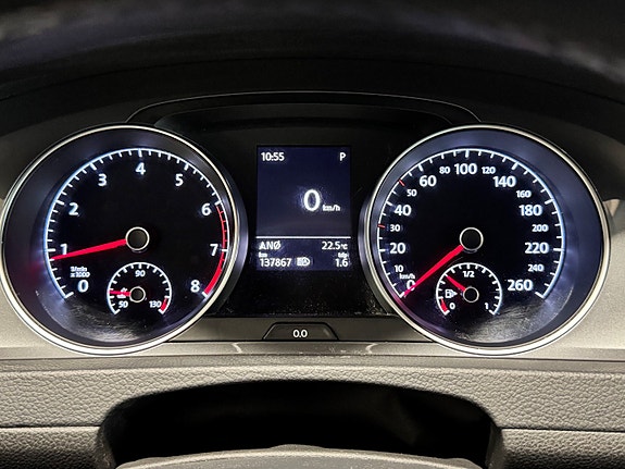 Volkswagen Golf Alltrack 18 of 30