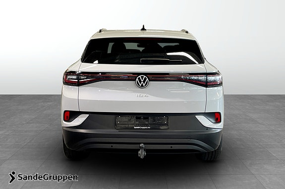Volkswagen ID.4 4 of 5