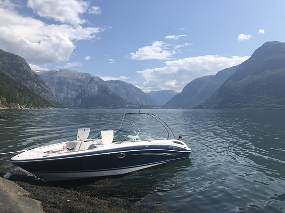 Den perfekte hyttebåt, sol-båt og sosiale båt 3 of 11