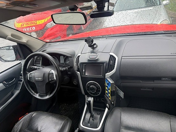 Isuzu D-Max 17 of 17