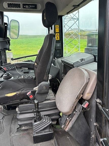 JCB 437HT 12 of 18