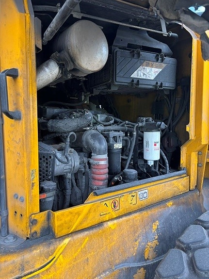 JCB 437HT 9 of 18