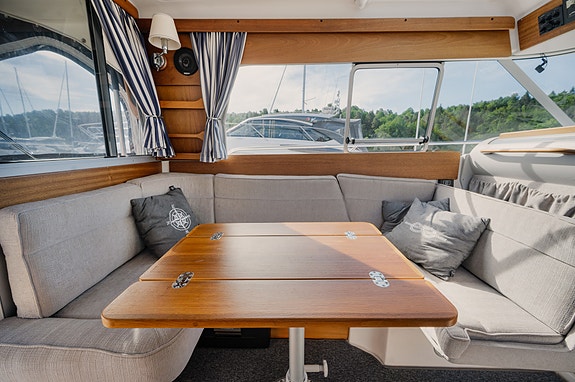 Nimbus 320 - Velholdt, aksling, D4, autopilot, radar, ankervinsj, oppgradert 18 of 30