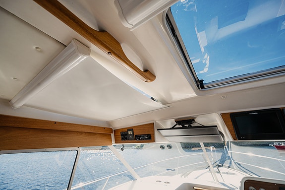 Nimbus 320 - Velholdt, aksling, D4, autopilot, radar, ankervinsj, oppgradert 19 of 30