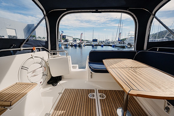 Nimbus 320 - Velholdt, aksling, D4, autopilot, radar, ankervinsj, oppgradert 15 of 30