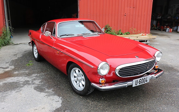 Volvo P1800 3 of 5