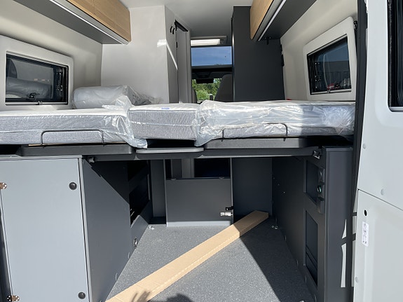 Adria TWIN 640 SLB 60 YEARS EDITION 2026 – EKSKLUSIV JUBILEUMSMODELL MED AUTOMATGIR! 5 of 5