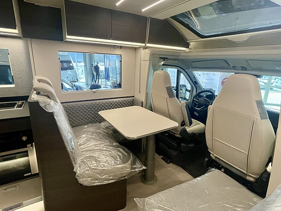 Adria Matrix Supreme 670 SL  – 180 HK AUTOMAT | ALDE | SENKESENG | SOLCELLE 5 of 5