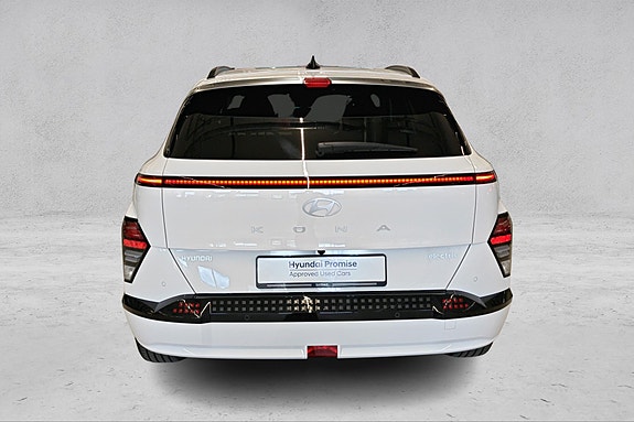 Hyundai Kona 4 of 5