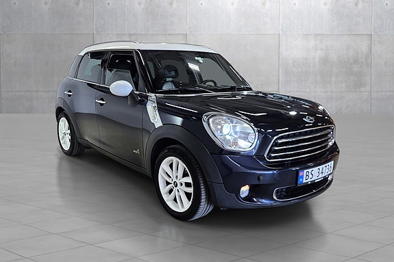 MINI Countryman SE 3 of 5