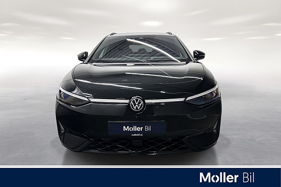 Volkswagen ID.7 2 of 5