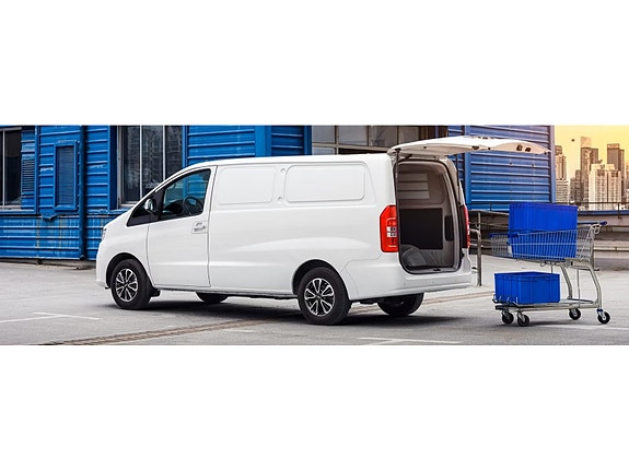 JAC M3EV 3 of 9