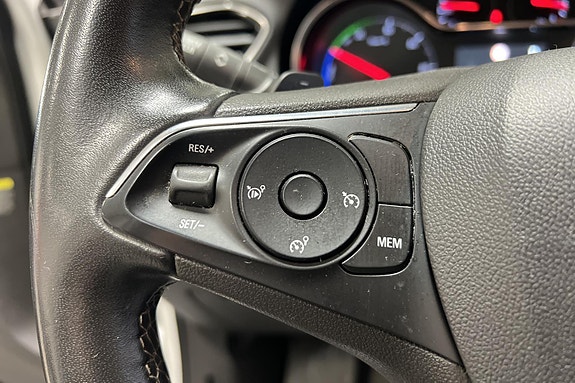 Opel Grandland X 16 of 28