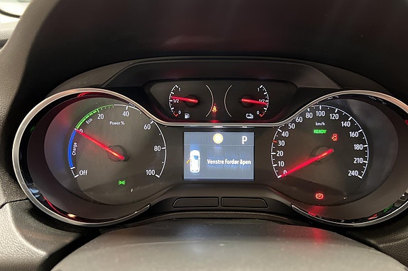 Opel Grandland X 10 of 28