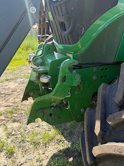 John Deere 6125R 4 of 5