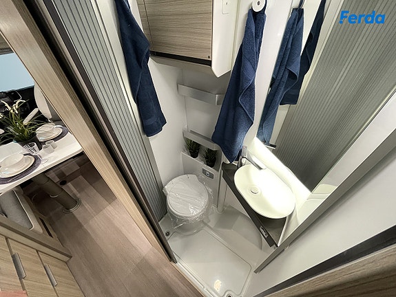Adria Compact DL 60Y Edition 4 of 5