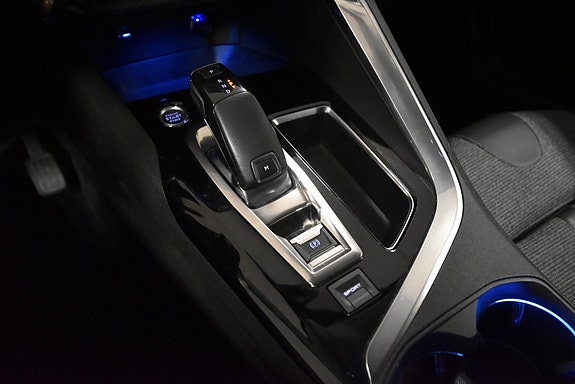 Peugeot 5008 21 of 30