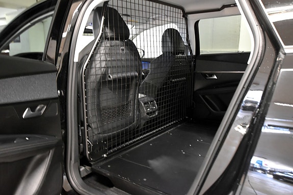 Peugeot 5008 26 of 30