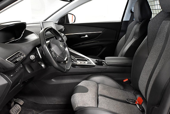 Peugeot 5008 14 of 30