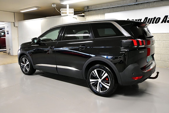 Peugeot 5008 3 of 30