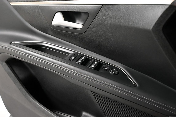 Peugeot 5008 6 of 30