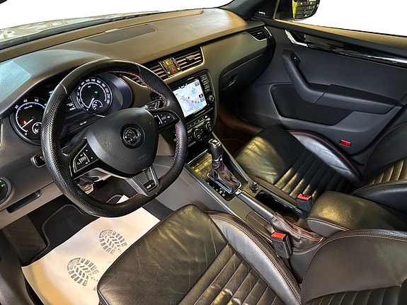 Skoda Octavia RS 9 of 30