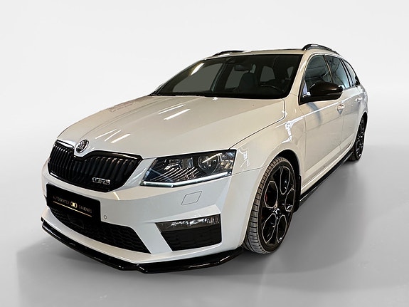 Skoda Octavia RS 3 of 5