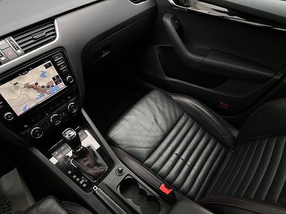 Skoda Octavia RS 12 of 30