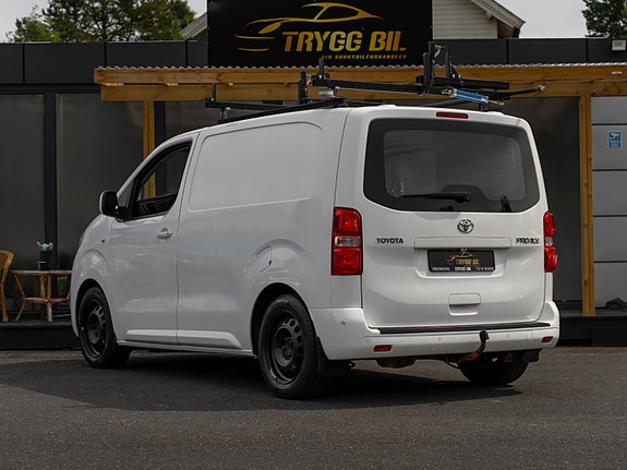 Toyota Proace 9 of 30