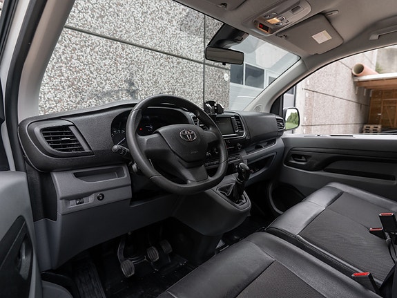 Toyota Proace 22 of 30