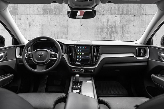 Volvo XC60 19 of 30