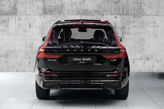 Volvo XC60 5 of 30
