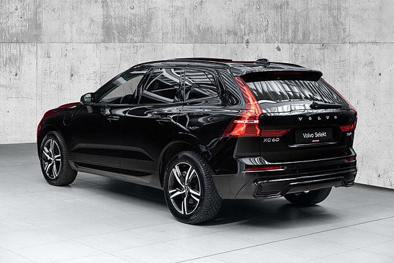 Volvo XC60 7 of 30