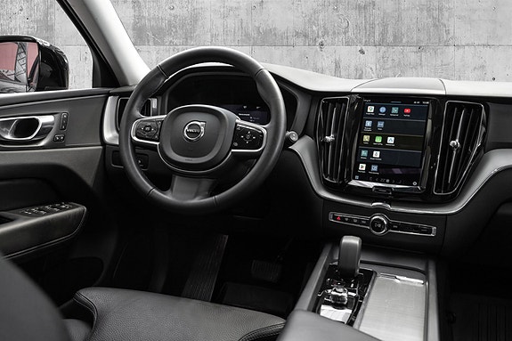 Volvo XC60 23 of 30